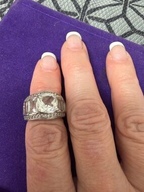 Ring white topaz rhodium over sterling silver ring Paula Deen size 6